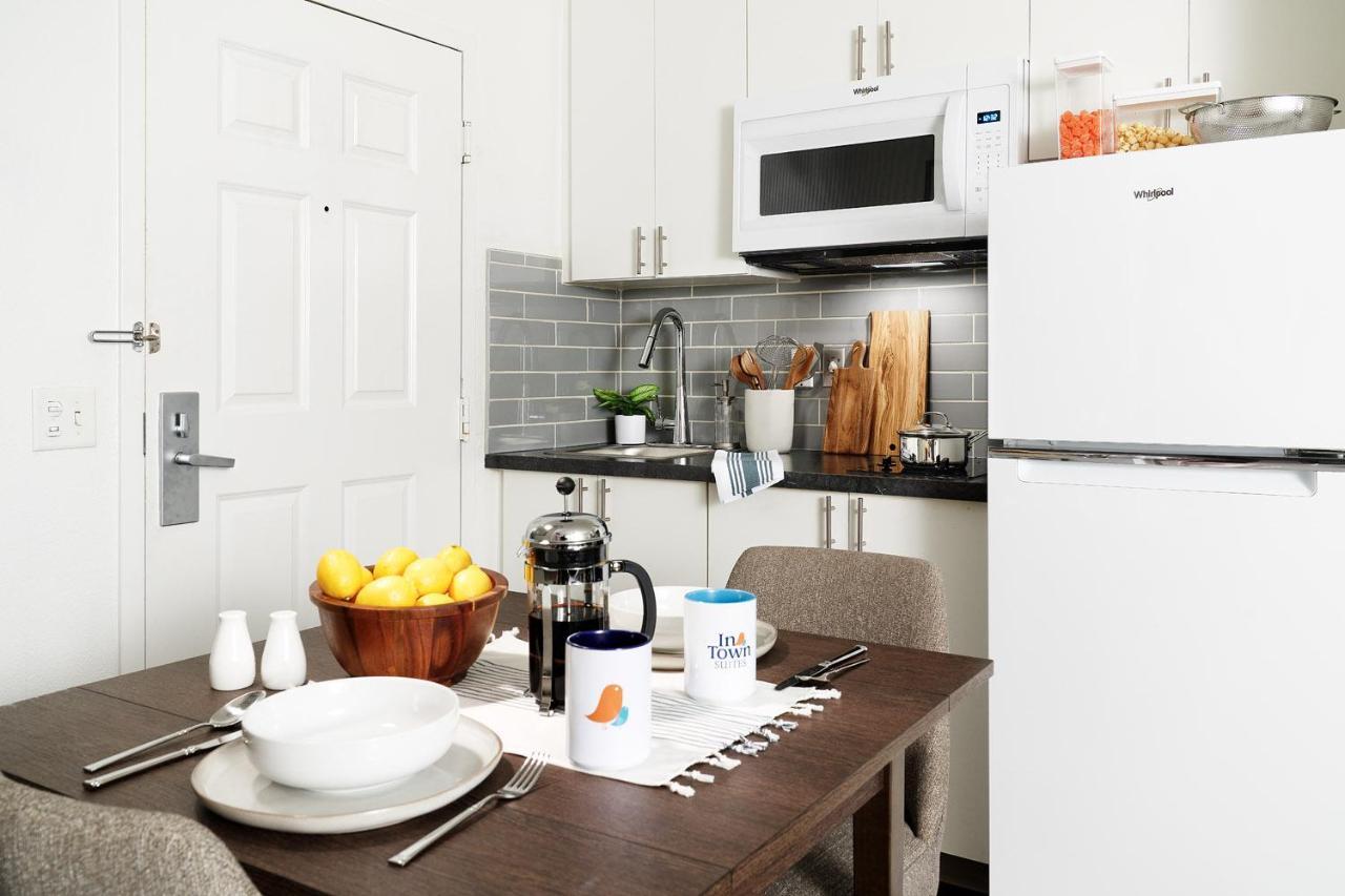 Intown Suites Extended Stay Houston Tx - Iah Airport מראה חיצוני תמונה