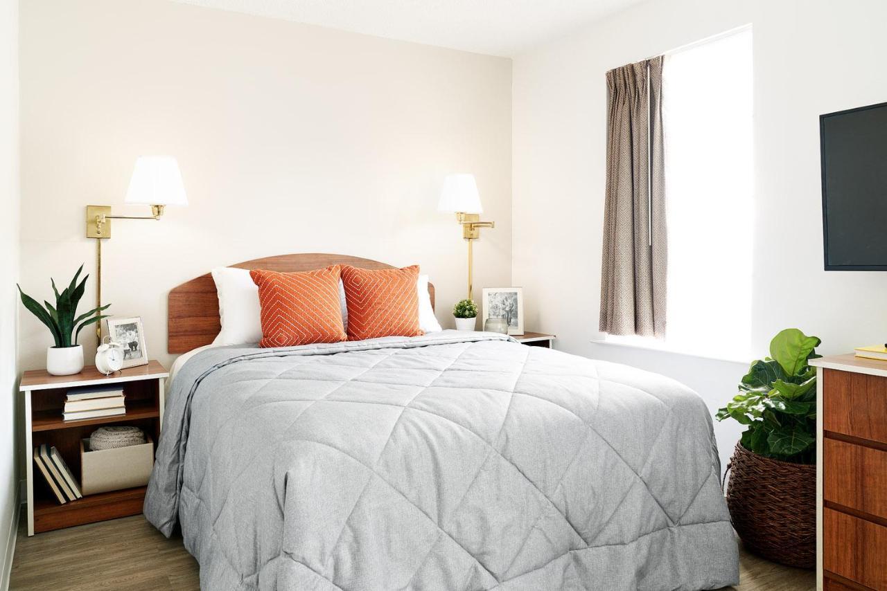 Intown Suites Extended Stay Houston Tx - Iah Airport מראה חיצוני תמונה